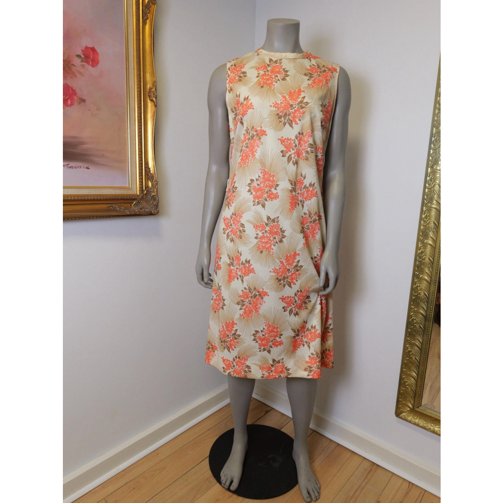 1970’s Vintage Women’s Shift Dress With Matching Jacket Set